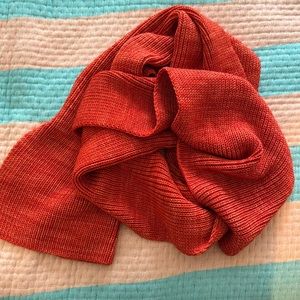 Misha and puff garter scarf shawl red flame wool